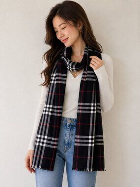 $650 Retail Burberry Nova Check Cashmere Scarf Black Classic Plaid Fringe